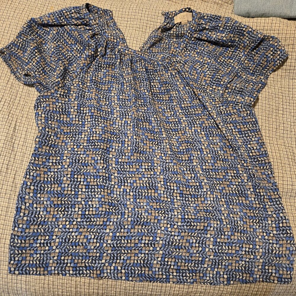 Womens blue loft blouse medium